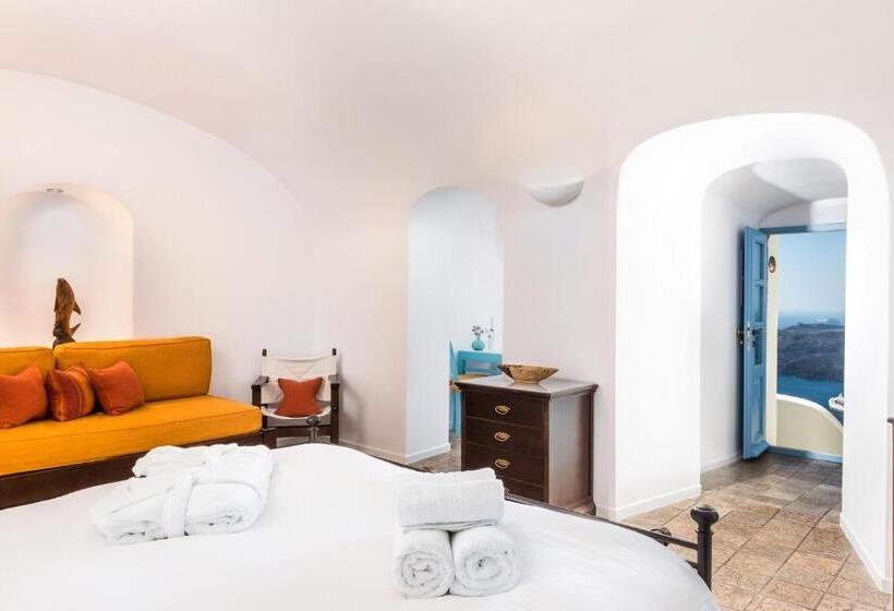 전망 스위트, Pantelia Suites