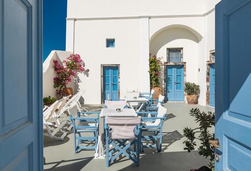 Представительский люкс с видом, Pantelia Suites