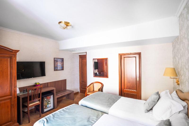 חדר סטנדרט, Piazza Di Spagna