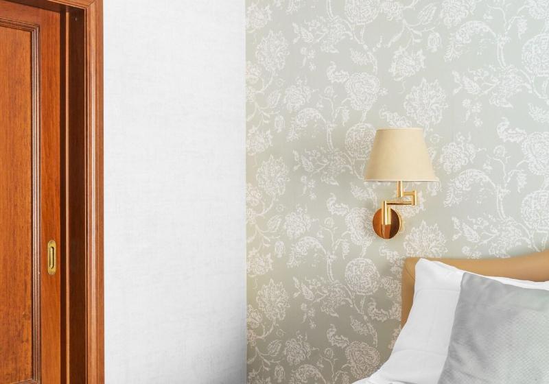 חדר סטנדרט, Piazza Di Spagna