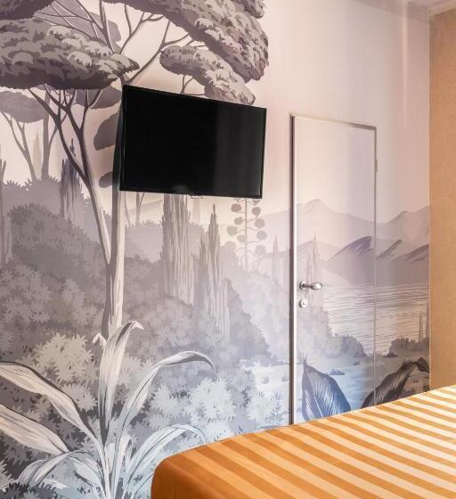 חדר סטנדרט, Piazza Di Spagna