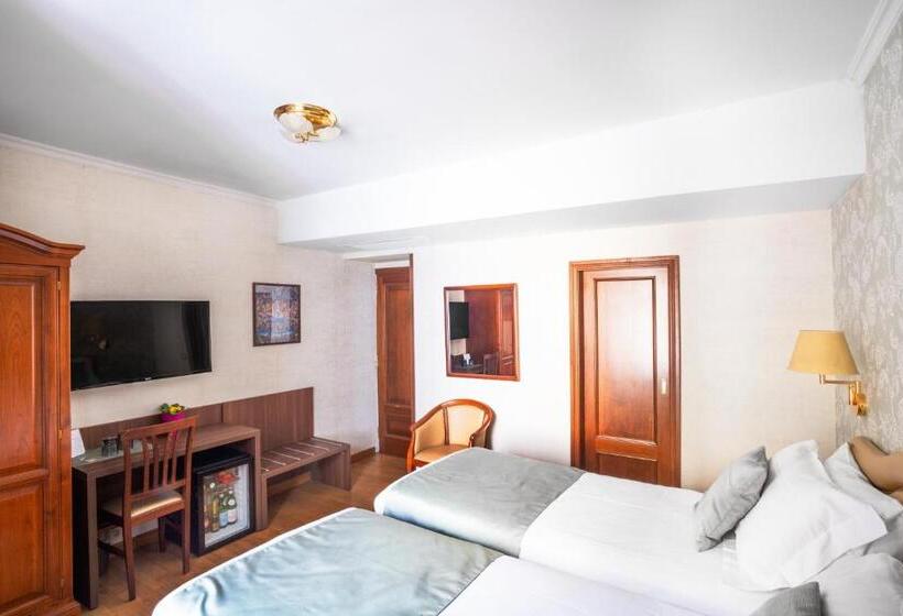 חדר סטנדרט, Piazza Di Spagna