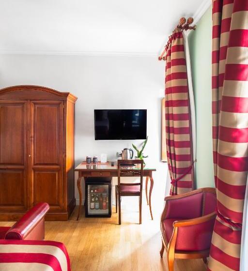 חדר סופריור, Piazza Di Spagna