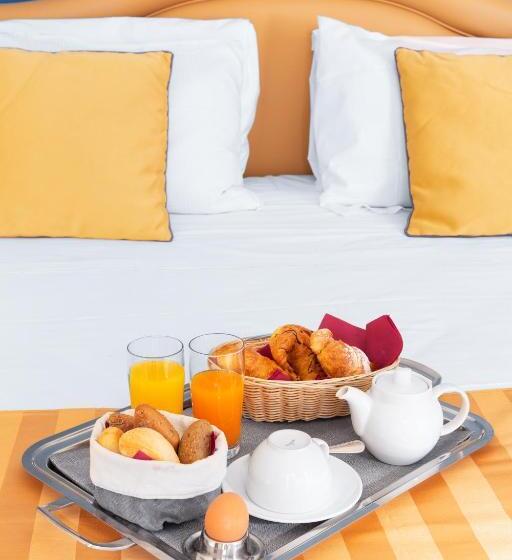 חדר סופריור, Piazza Di Spagna