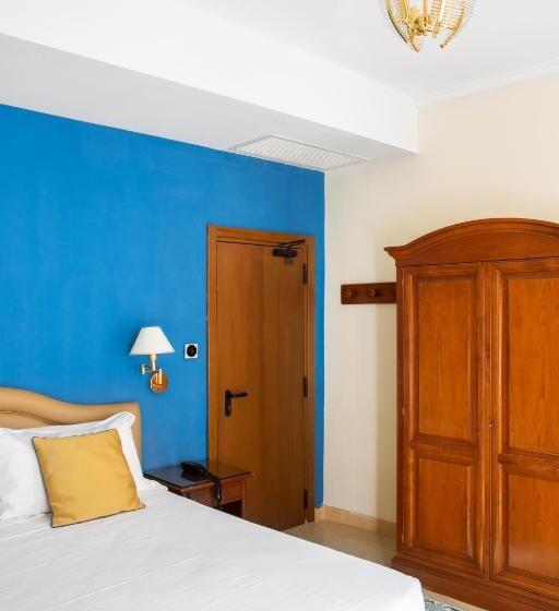 חדר סופריור, Piazza Di Spagna