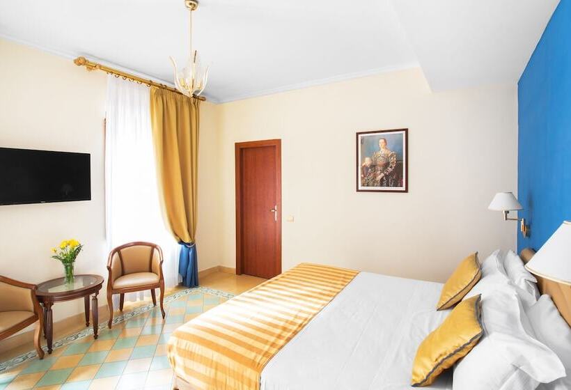 חדר סופריור, Piazza Di Spagna