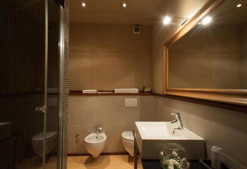 컴포트 룸, Relais Del Castello Di Oviglio