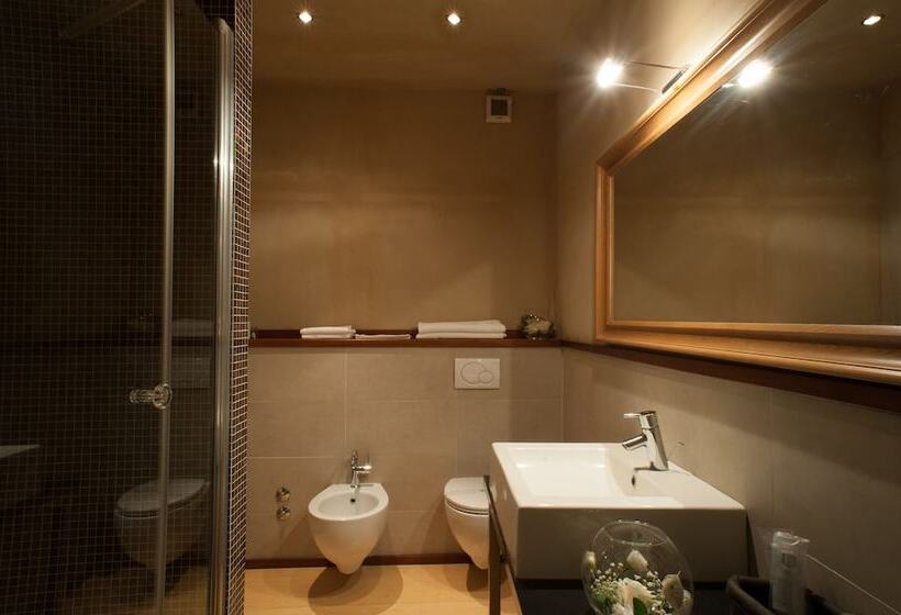 컴포트 룸, Relais Del Castello Di Oviglio