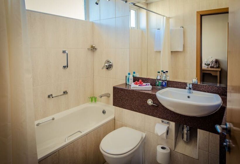 Номер Стандарт, Rochestown Lodge