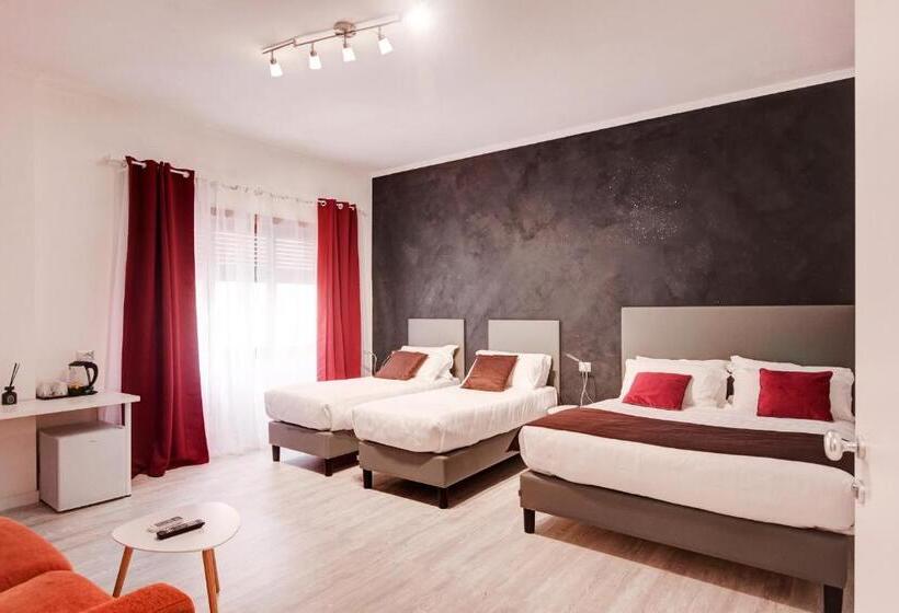 חדר סופריור עם מיטת קינג, Rome Suite Vatican