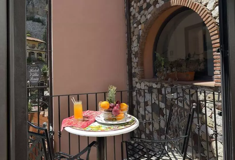 Classic-huone, Villa Sonia