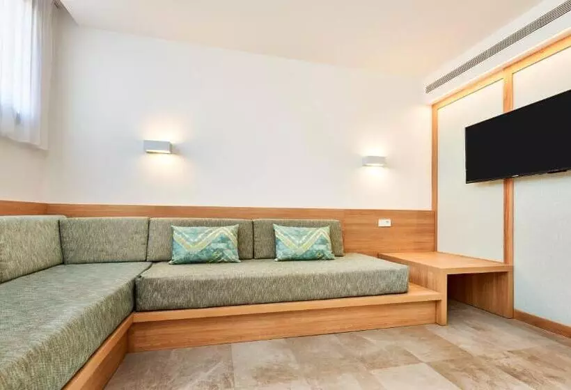 スイート（家族用）, Insotel Punta Prima Resort