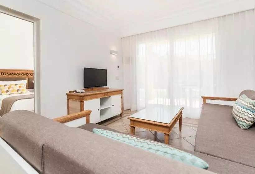 １ベッドルームのスーペリアアパートメント, Insotel Punta Prima Resort