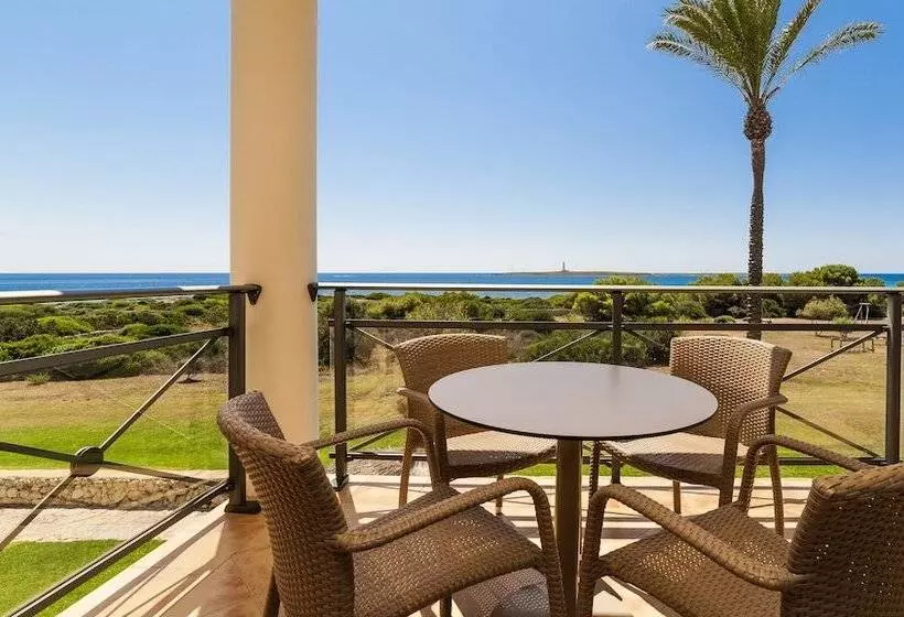 オーシャンビューのスーペリアー１ベッドルームアパートメント, Insotel Punta Prima Resort