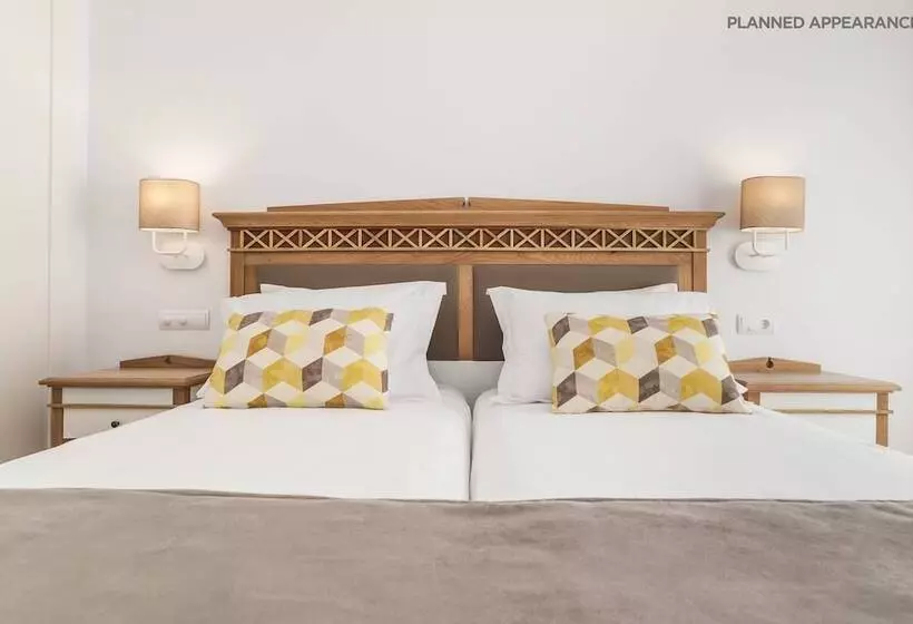 オーシャンビューのスーペリアー１ベッドルームアパートメント, Insotel Punta Prima Resort