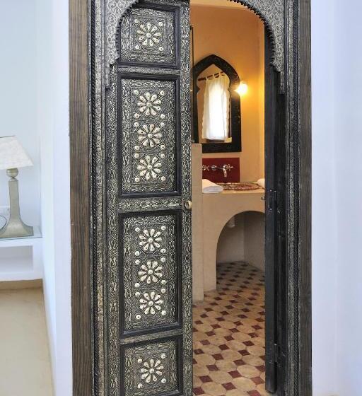 Люкс с гидромассажем, La Almendra Y El Gitano