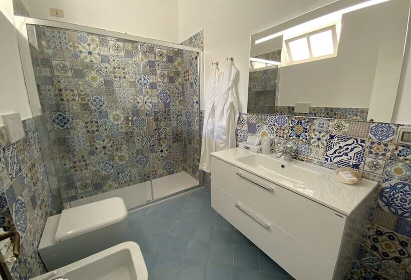 Номер Стандарт Вид на Море, La Piazza Luxury Hotel & Spa