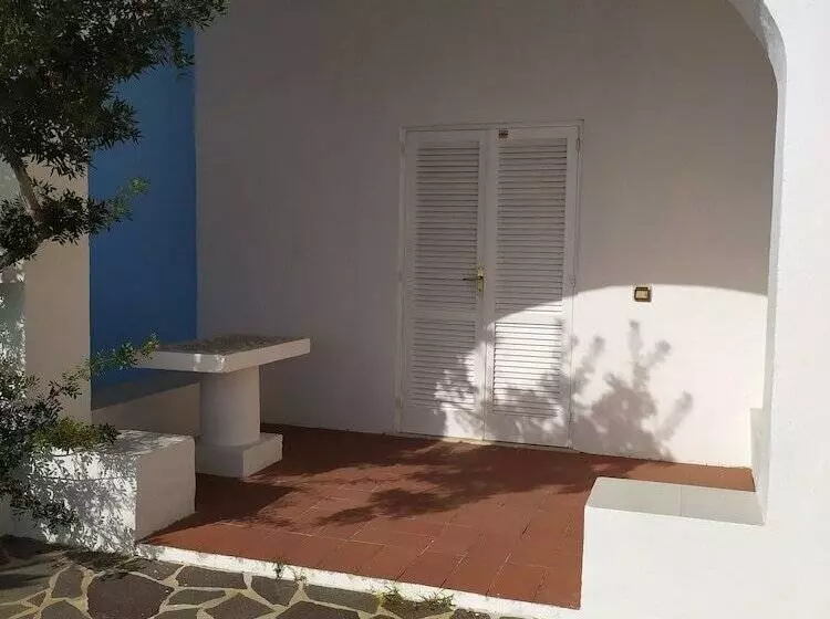 اتاق استاندارد با چشم‌انداز دریا, La Piazza Luxury Hotel & Spa