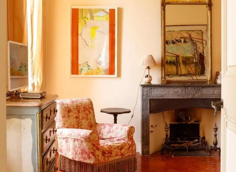 プールビュースタンダードルーム, Hôtel Particulier De Tingry   Pierres D Histoire