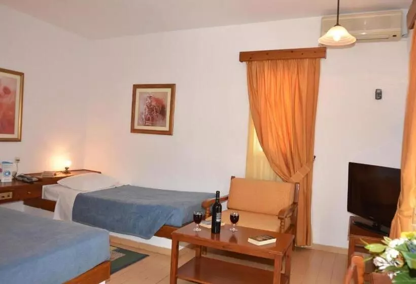 ガーデンビューのスタンダードバンガロー, Delfinia Hotel & Bungalows