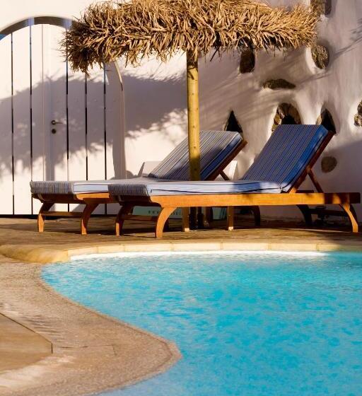 Superior suite with pool view, Arte & Mare Elia Luxury Suites And Villas