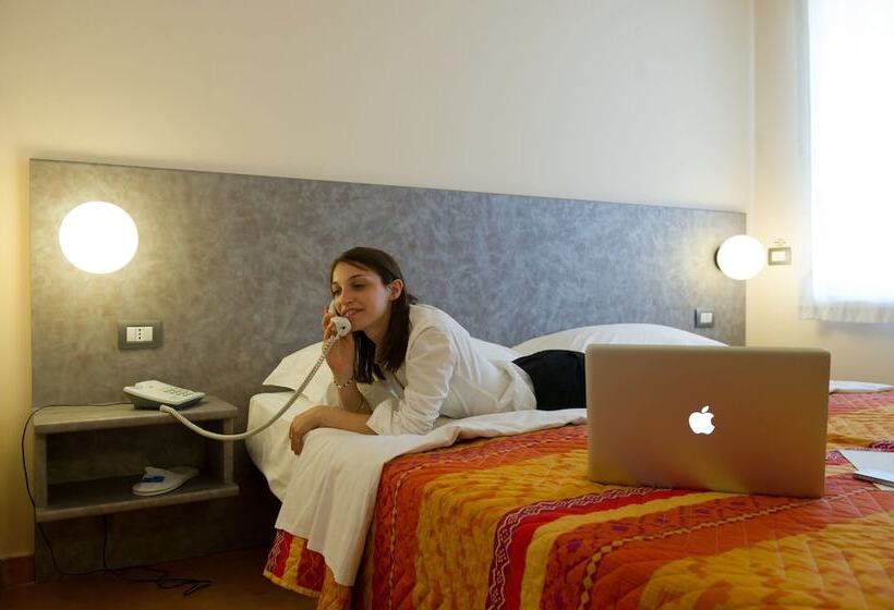 스탠다드 룸, Autohotel Venezia