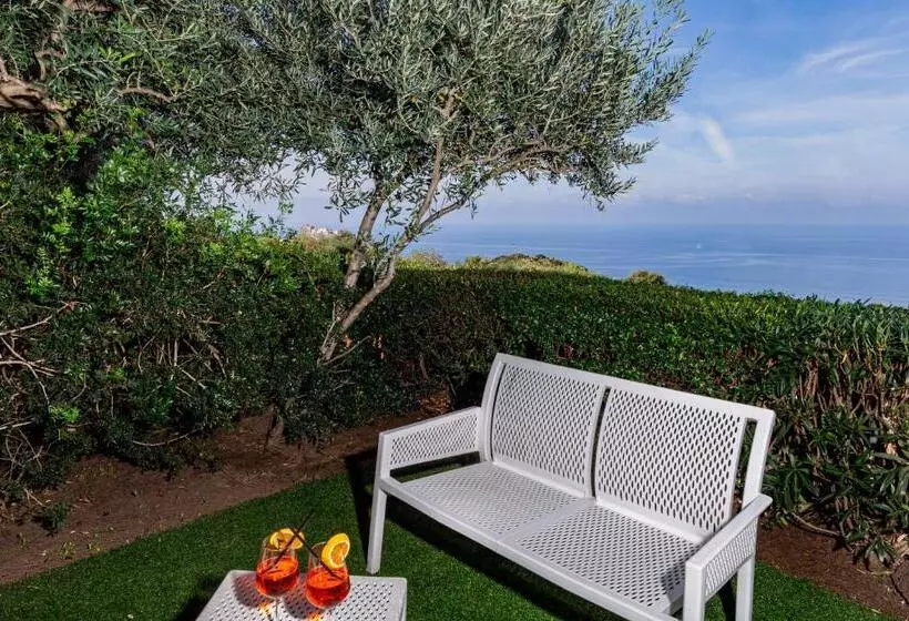 اتاق راحتی با چشم‌انداز دریا, Il Borgo Bagabaga   Exclusive Country Retreat