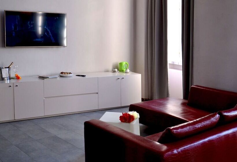 キングサイズベッドのスイートルーム, Castello Di Montaldo Torino