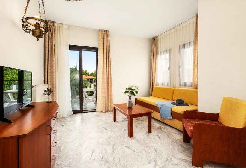 带1个卧室的公寓, Chrousso Village