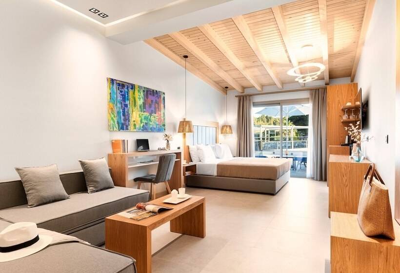 标准工作室, Chrousso Village