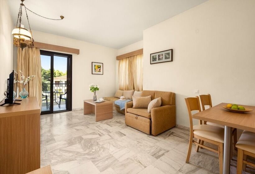 Апартаменты 1 Спальня, Chrousso Village