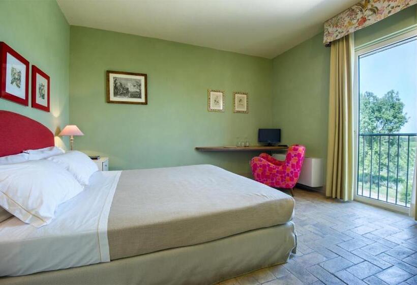 غرفة قياسية, Fattoria Di Magliano Winery