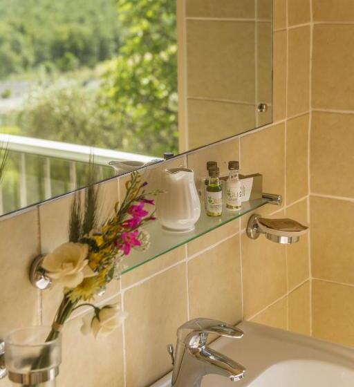 غرفة أساسية, Fattoria Di Magliano Winery