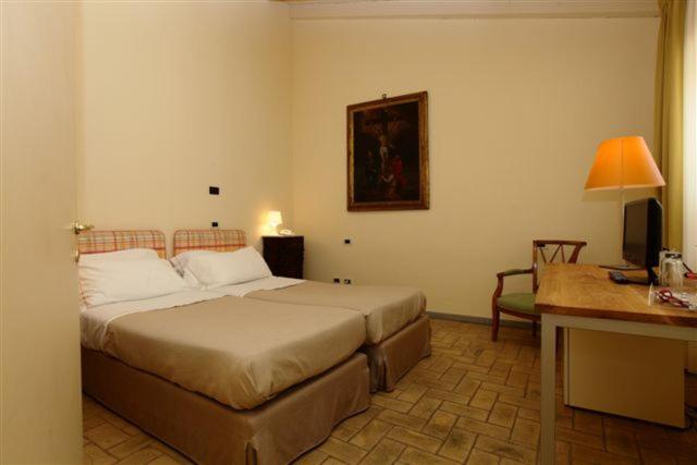 غرفة قياسية, Fattoria Di Magliano Winery