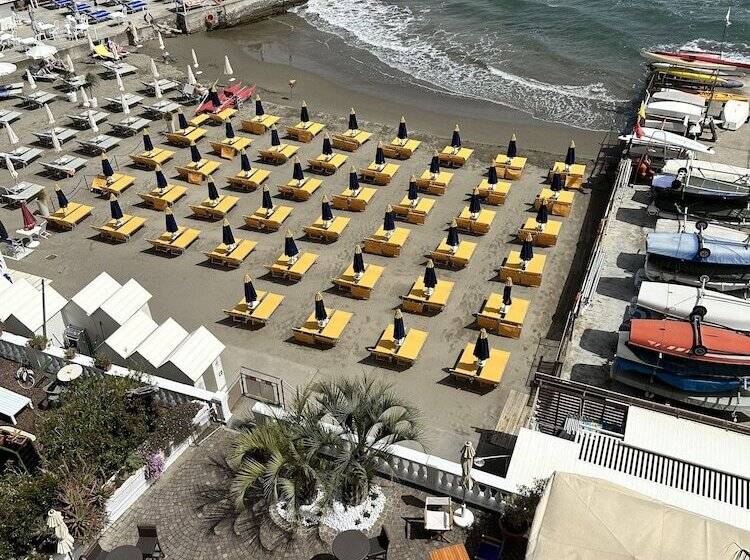 חדר סטנדרטי יחיד עם נוף לים, Golfo E Palme