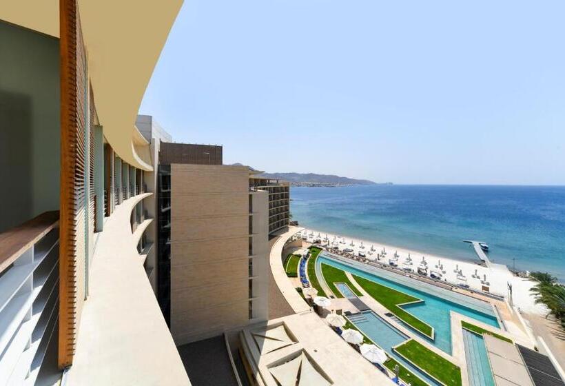اتاق لوکس با تخت بزرگ, Kempinski Hotel Aqaba