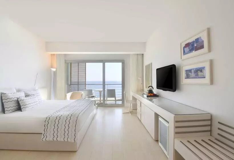 اتاق لوکس با تخت بزرگ, Kempinski Hotel Aqaba