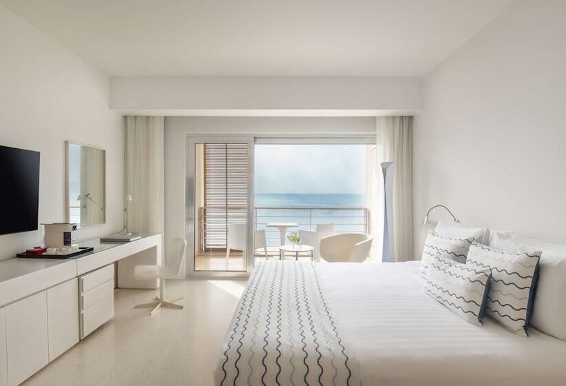 اتاق لوکس با تخت بزرگ, Kempinski Hotel Aqaba