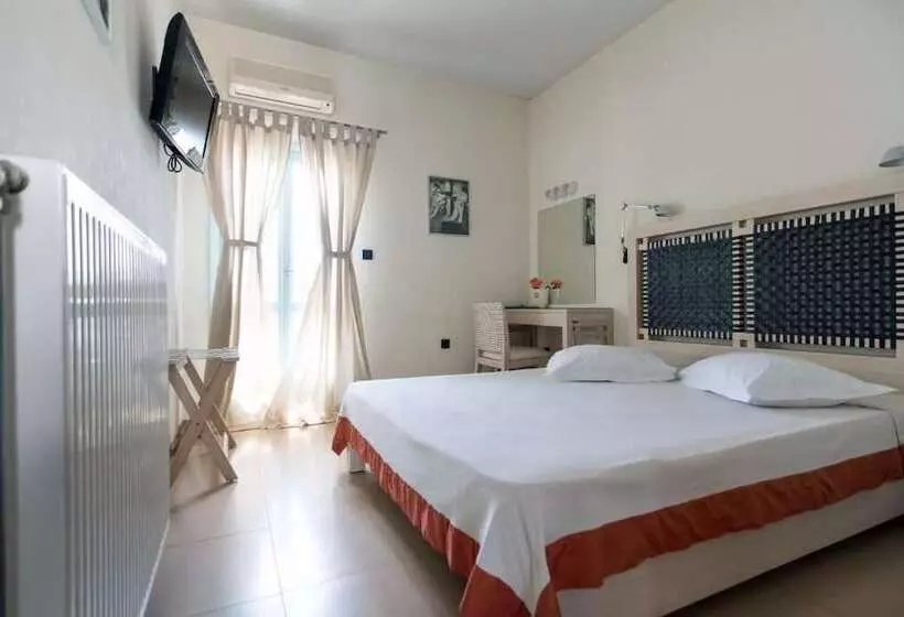 Chambre Standard, Nefeli