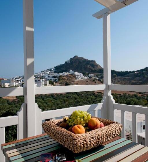 اتاق استاندارد, Nefeli