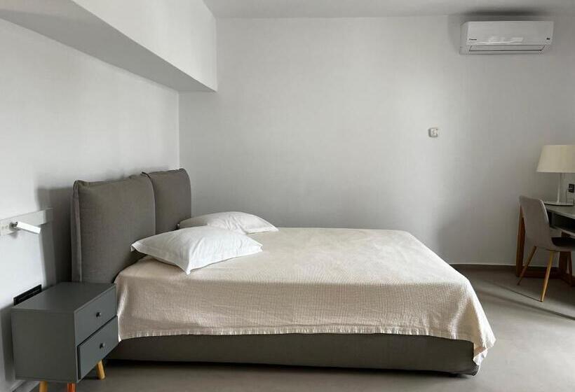 سوییت جونیور, Nefeli