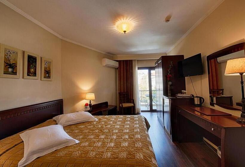 חדר סטנדרט, Nostos