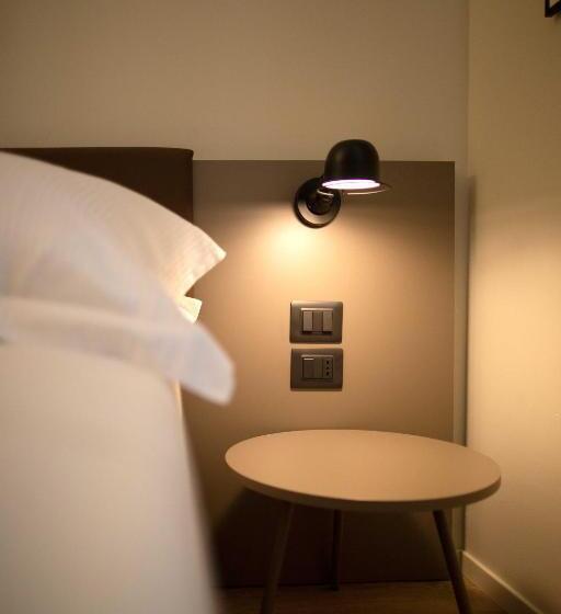 סוויטה עם ג'קוזי, Orientale