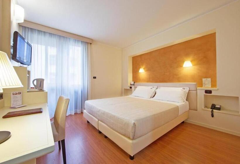 חדר סטנדרט, Orientale