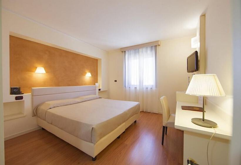 חדר סטנדרט, Orientale