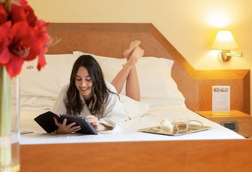 חדר סופריור, Orientale