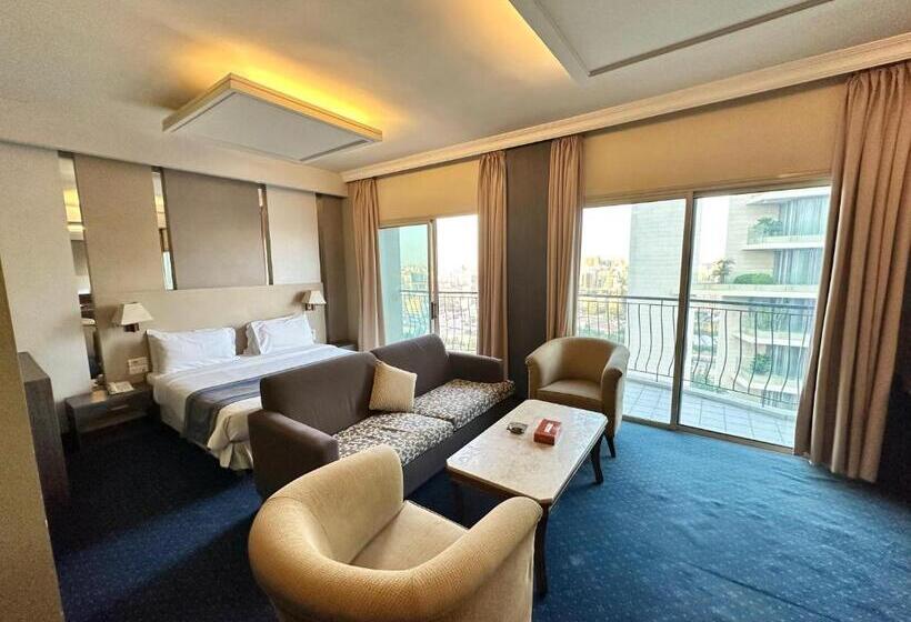 سوییت جونیور, Padova