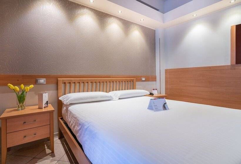 Номер Стандарт, Palace