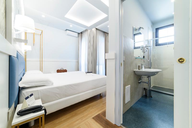 Номер Deluxe, Palace