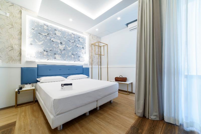 Номер Deluxe, Palace